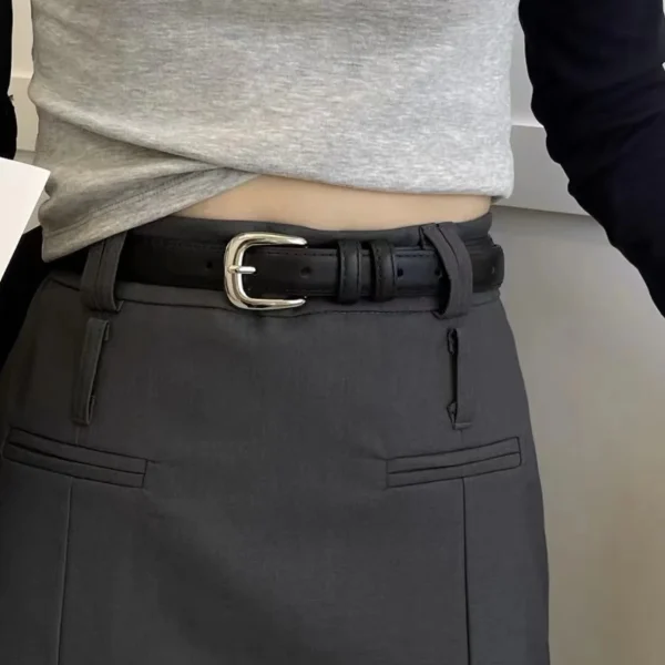 Leather belt for women with vintage women belts and high-end feel