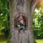 Creative-Garden-Statue-Elf-Go-Out-Tree-Hug-Suitable-for-Home-Courtyard-Porch-Decoration-Garden-Decoration.webp